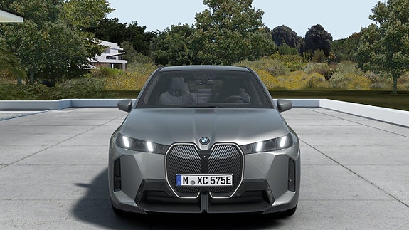 BMW iX 3 of 13