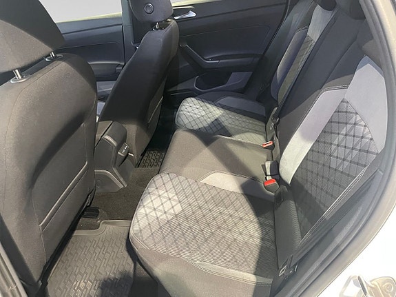 Volkswagen Taigo 12 of 15