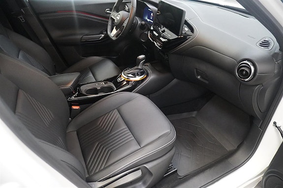Nissan Juke 7 of 14