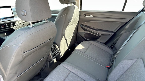 Volkswagen Golf I 11 of 12