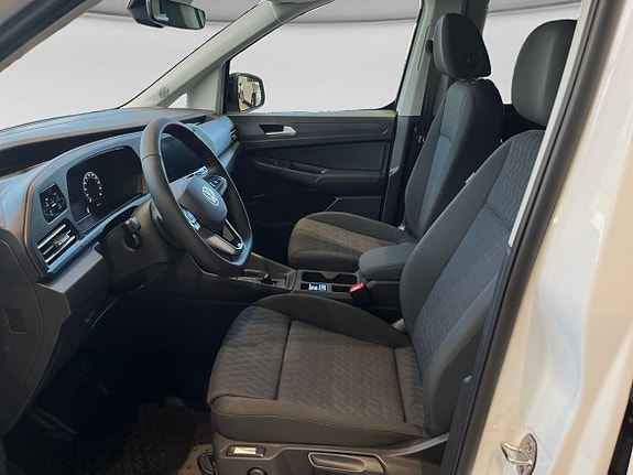 Volkswagen Caddy Maxi 9 of 17