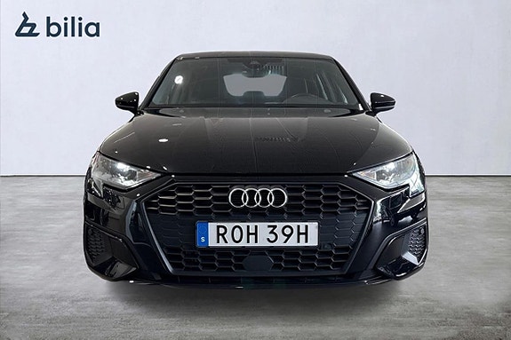 Audi A3 8 of 22
