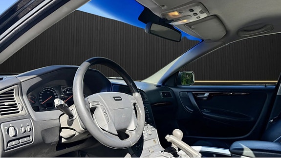 Volvo XC70 5 of 8