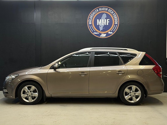 Kia Ceed 4 of 23