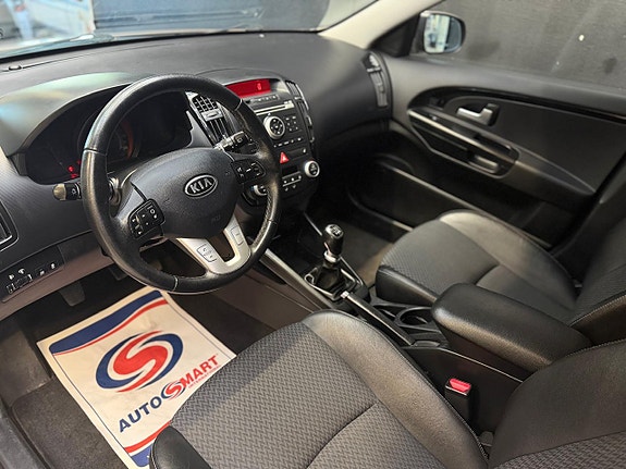 Kia Ceed 7 of 23
