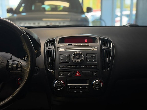 Kia Ceed 11 of 23