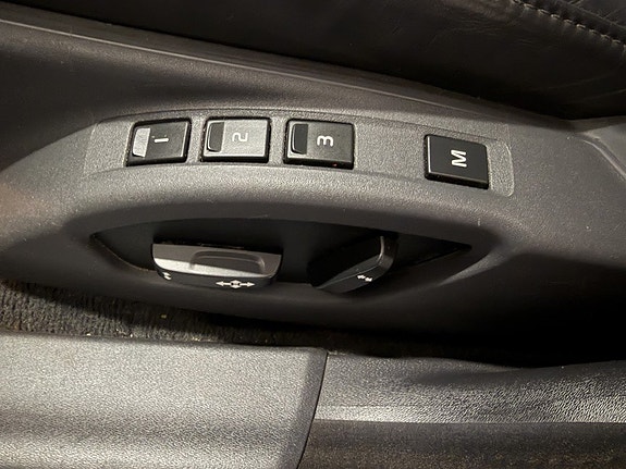 Volvo V70 13 of 20
