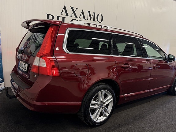 Volvo V70 6 of 20