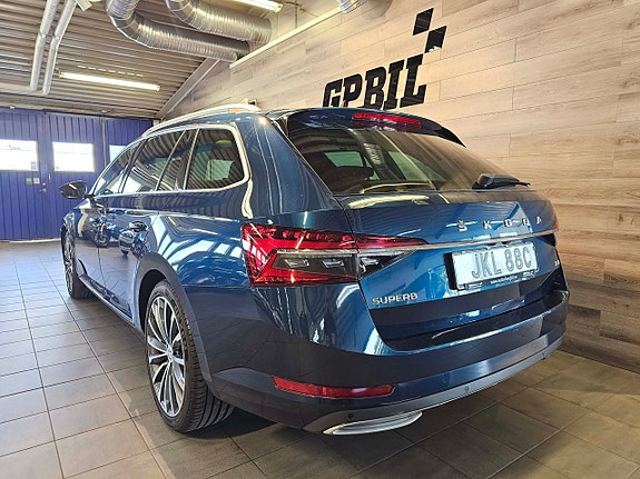 Skoda Superb 3 of 23