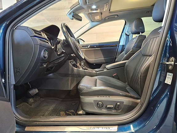 Skoda Superb 5 of 23