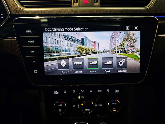 Skoda Superb 14 of 23