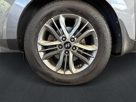 Hyundai ix35 8 of 23
