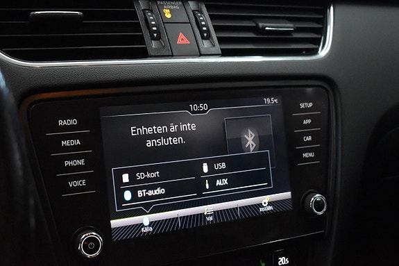 Skoda Octavia 10 of 13