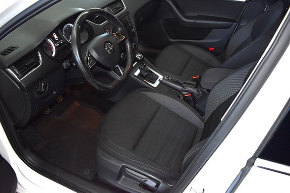 Skoda Octavia 5 of 13