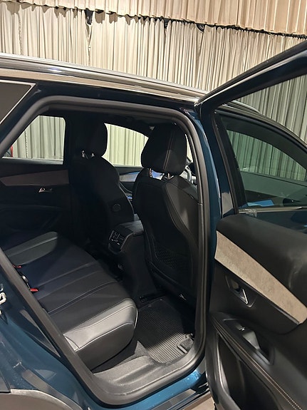 Peugeot 3008 5 of 10