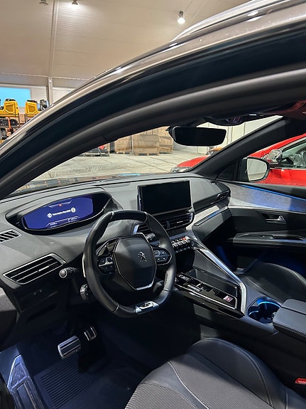 Peugeot 3008 8 of 10