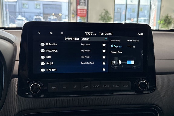 Hyundai Kona 18 of 26