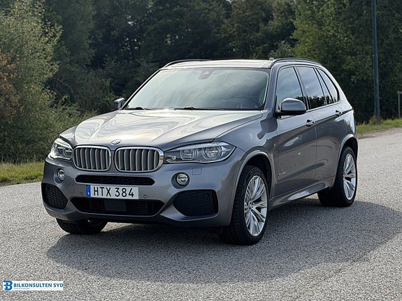 BMW X5 3 of 26