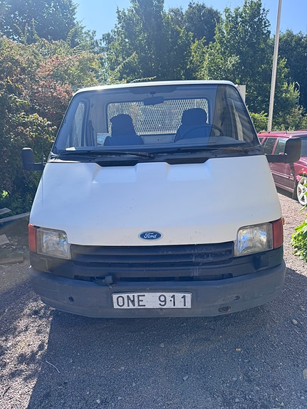 Ford Transit 2 of 8