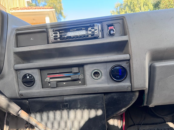 Ford Transit 8 of 8