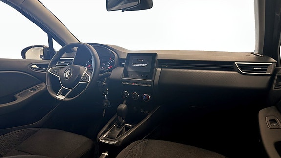 Renault Clio 12 of 23