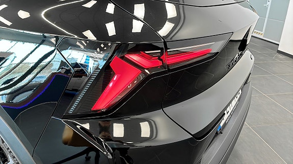 Renault Scenic E-Tech 22 of 25