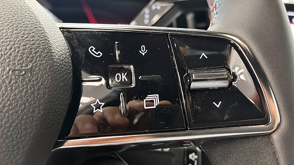 Renault Scenic E-Tech 15 of 25