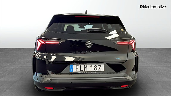 Renault Scenic E-Tech 4 of 25