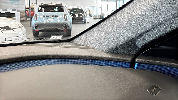 Renault Scenic E-Tech 20 of 25