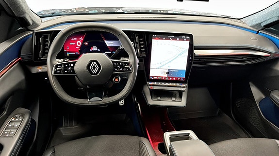 Renault Scenic E-Tech 10 of 25