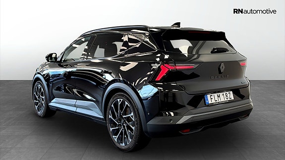 Renault Scenic E-Tech 3 of 25