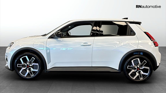 Renault 5 E-Tech 2 of 12