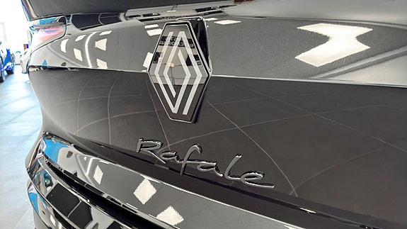 Renault Rafale 23 of 23