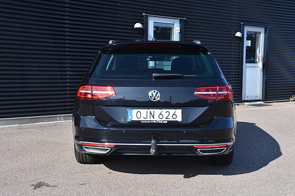 Volkswagen Passat 6 of 20
