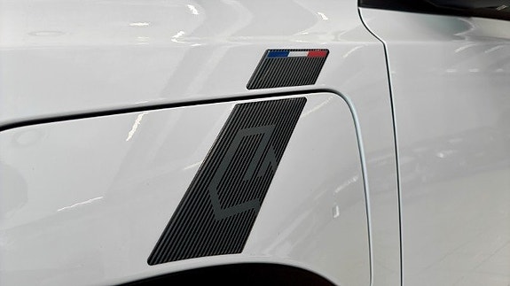Renault 4 E-Tech 22 of 23