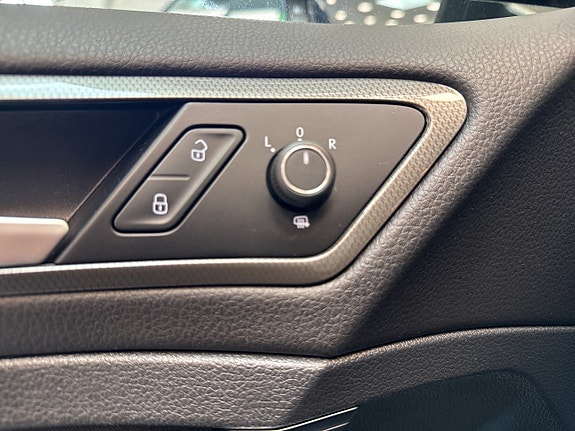 Volkswagen Golf I 17 of 19