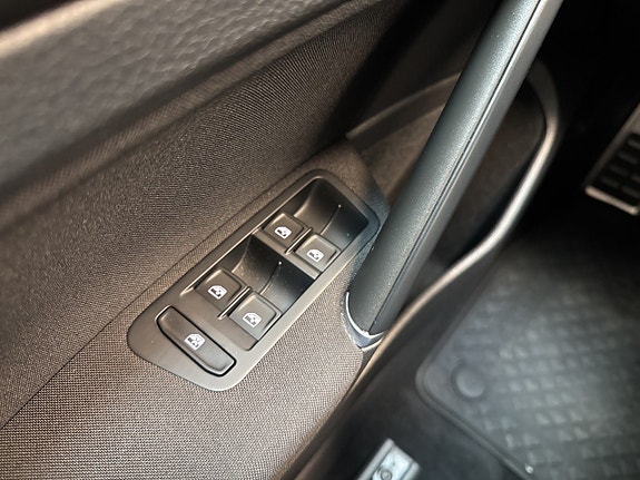 Volkswagen Golf I 16 of 19