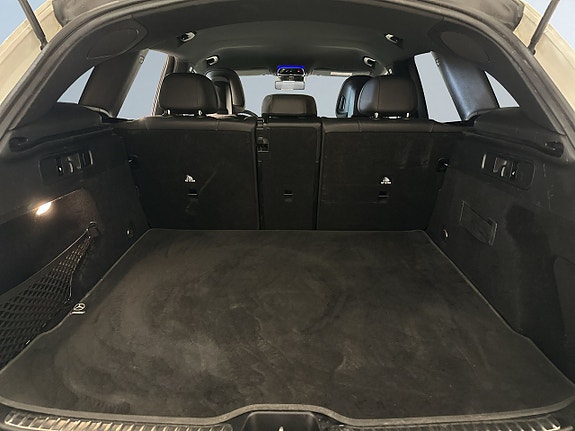 Mercedes-Benz GLC200 11 of 22