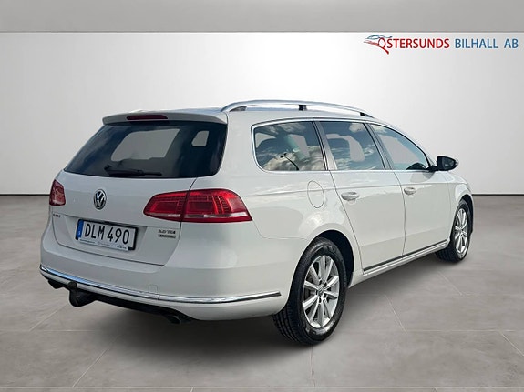 Volkswagen Passat 8 of 11