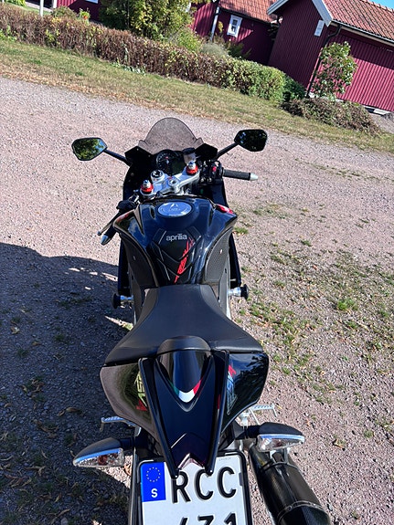 Aprilia RSV4 LÅGMILAD 5 of 6