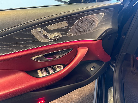 Mercedes-Benz CLS450 16 of 26