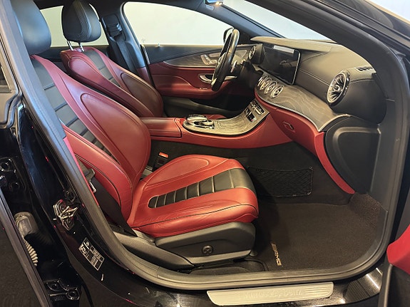 Mercedes-Benz CLS450 10 of 26