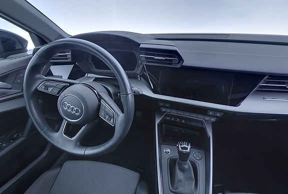 Audi A3 8 of 13