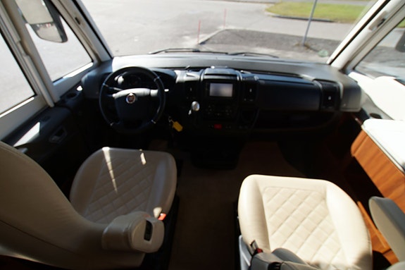 Adria SONIC SUPREME I 810 8 of 19