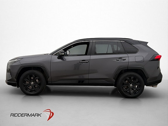 Toyota RAV4 2 of 24
