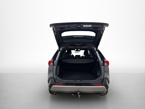 Toyota RAV4 9 of 24