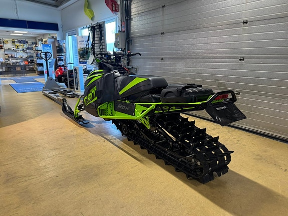 Arctic Cat M 8000 ES -18 3 of 6