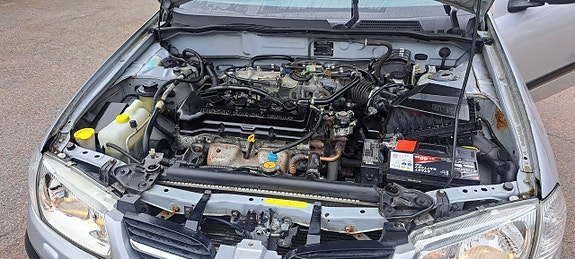Nissan Almera 11 of 11