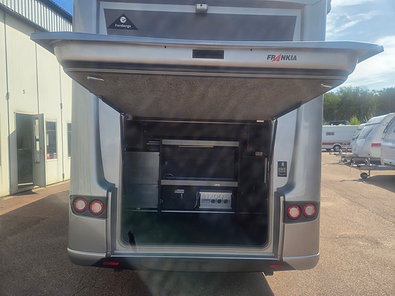 Frankia 840 QD F-LINE 10 of 12