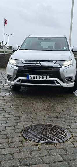 Mitsubishi Outlander 13 of 25